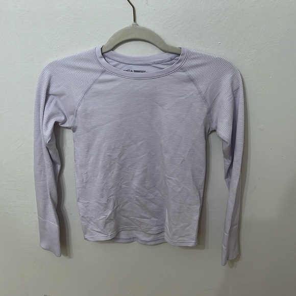 Long sleeve athletic purple shirts